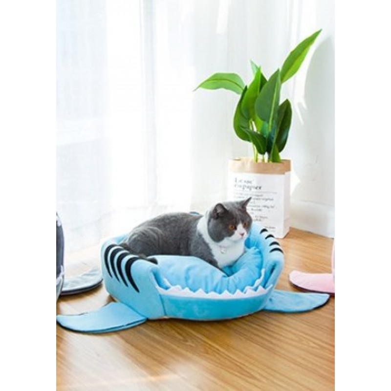 Creative Dual-Purpose Shark Pet Bed Small Dogs And Cats Warm Pet Bed