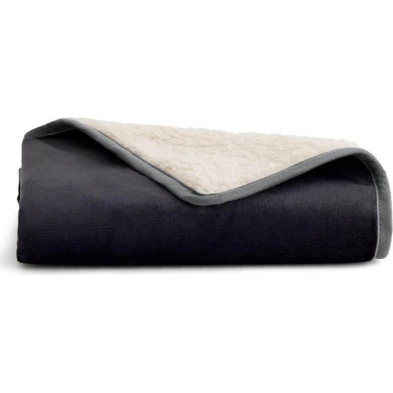 Pet Waterproof Flannel Sherpa Thickened Dog Blanket Cat Mat